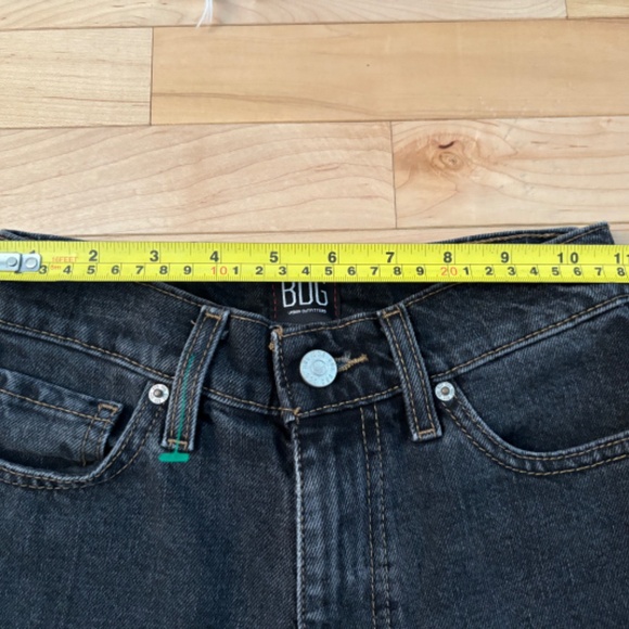 BDG Denim Jean Shorts - Picture 3 of 6